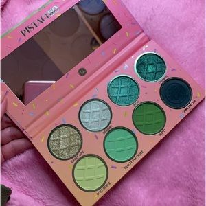 BH Cosmetics Sweet Shoppe Pistachio